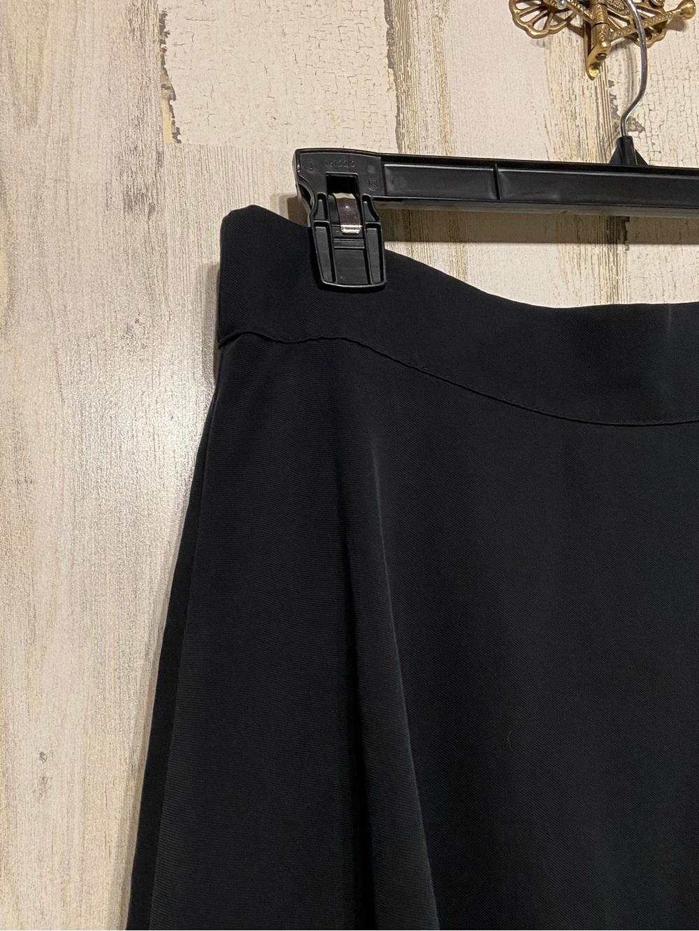 DKNY Black Flowy Maxi Skirt 10 - Picture 2 of 8
